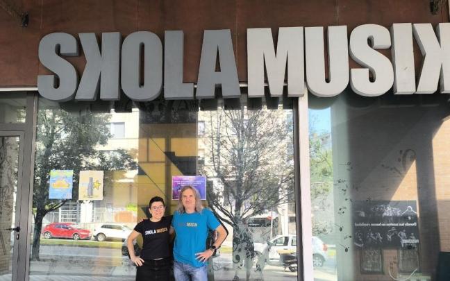 Irene Elizetxea y Daniel Riaño, gerentes de Skola Musik