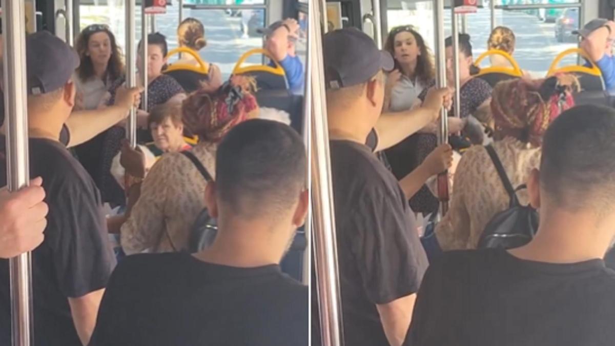 La conductora tuvo que detener su autobús por la negativa de la madre a ceder el asiento a la anciana.