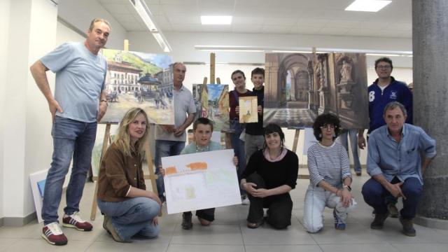 Entrega de premios a los galardonados en el concurso de pintura de Azpeitia / Aitor Entrega de premios a los galardonados en el concurso de pintura de Azpeitia