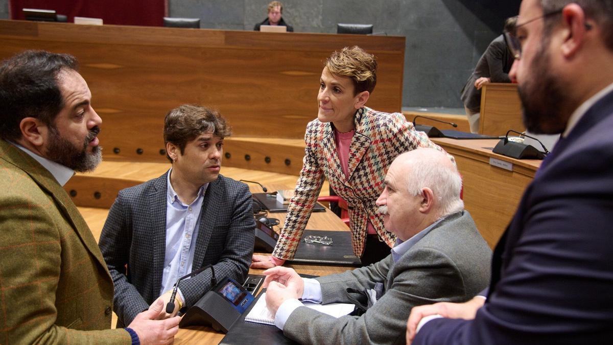 La presidenta del Gobierno de Navarra, María Chivite, ayer en el Parlamento