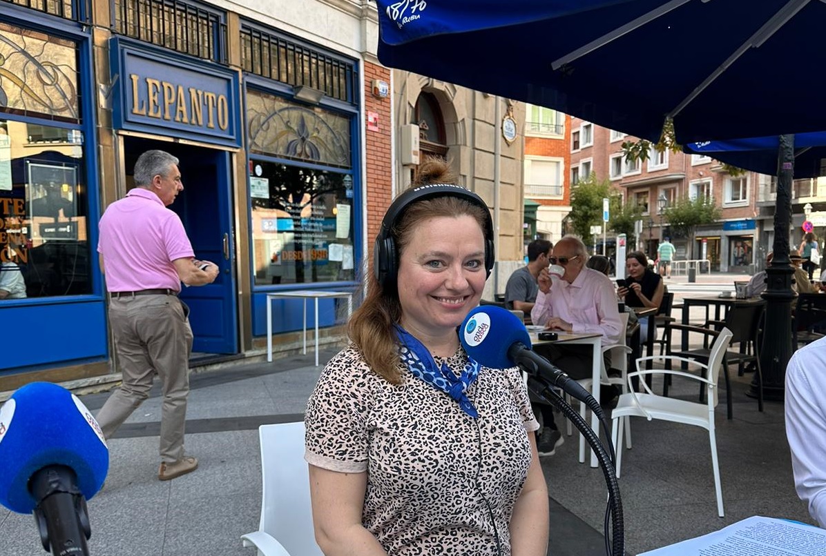 Bea Insa, en el programa especial de Onda Vasca sobre la Aste Nagusia 2023 en Bilbao