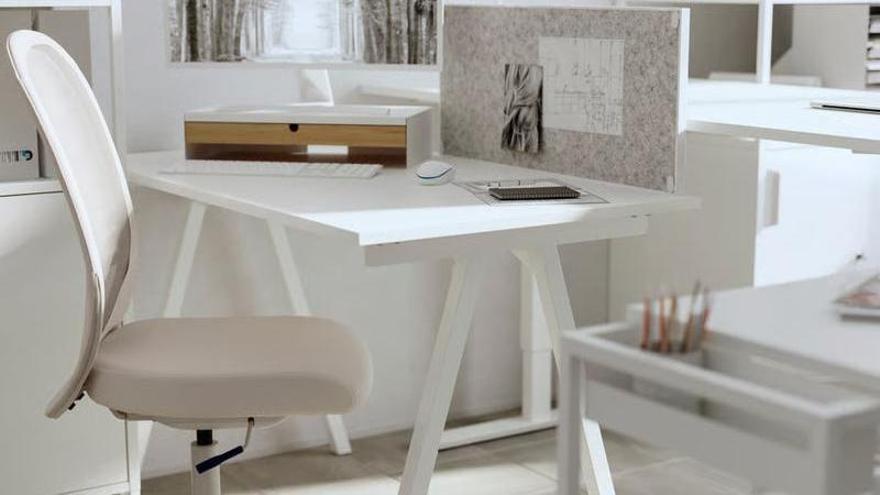 Otra imagen del escritorio Trotten blanco de Ikea