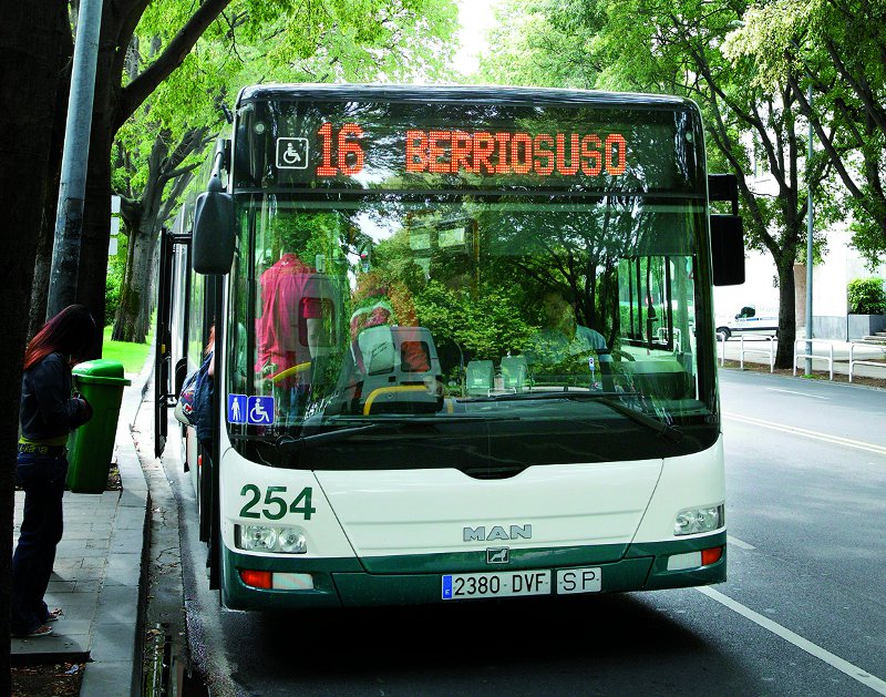 Una villavesa de la línea 15. Foto: Ayuntamiento de Berrioplano