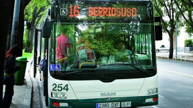 Una villavesa de la línea 15. Foto: Ayuntamiento de Berrioplano