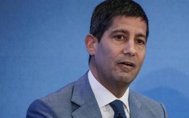 Kevin Warsh al frente de la Reserva Federal