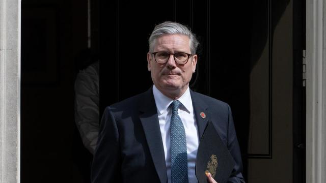 El primer ministro británico, Keir Starmer, sale de su residencia oficial en Downing Street, Londres. / EP El primer ministro británico, Keir Starmer, sale de su residencia oficial en Downing Street, Londres.