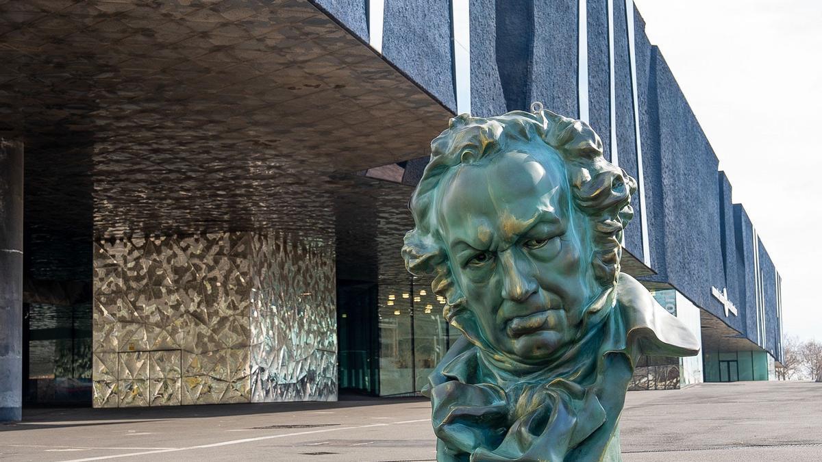 El CCIB se prepara para acoger la gala de los Premios Goya en Barcelona.