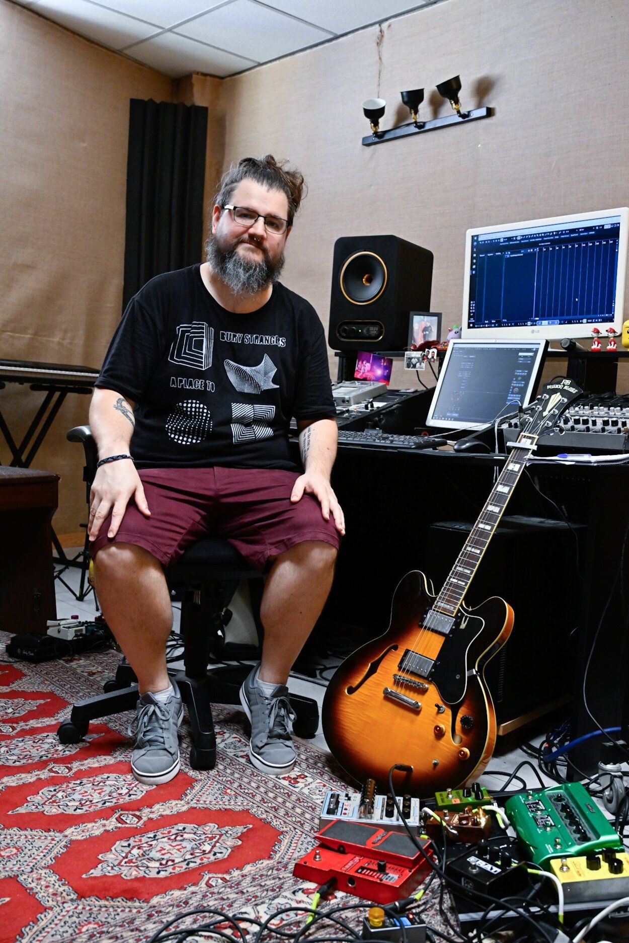 Urtzi Iza Sánchez está al frente de los estudios ETEN Espazio Sonoro de Bilbao