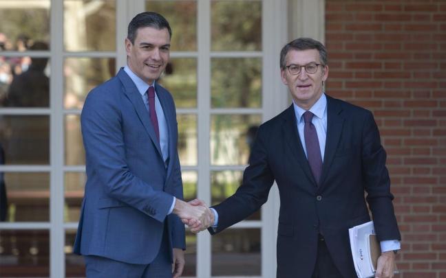 Sánchez y Feijóo, en una imagen de archivo. Sánchez y Feijóo, en una imagen de archivo.