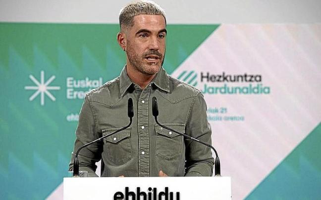 El parlamentario de EH Bildu Ikoitz Arrese, en una comparecencia anterior. El parlamentario de EH Bildu Ikoitz Arrese, en una comparecencia anterior.