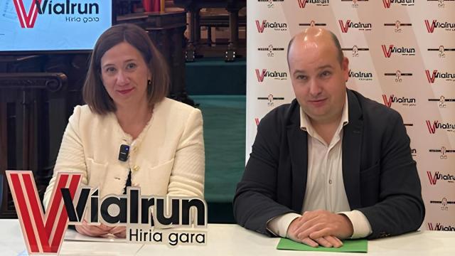 Cristina Laborda (PSE-EE) y Gorka Álvarez (EAJ-PNV)