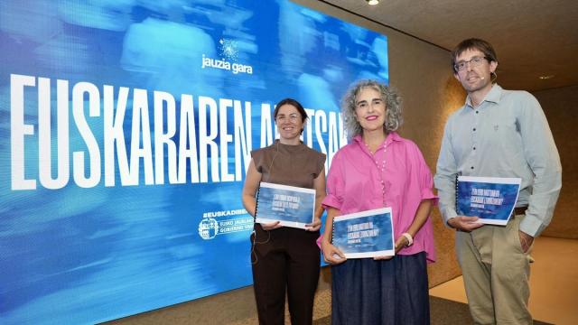 La consejera de Cultura y Política Lingüística, Ibone Bengoetxea, en la presentación de Euskararen Ahotsak.