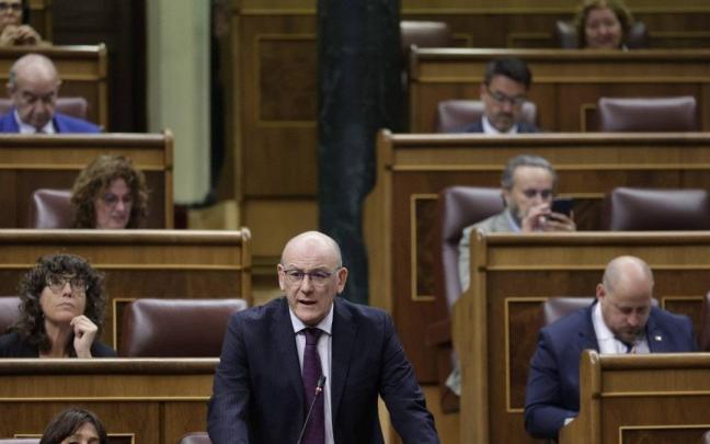 El diputado del PNV Joseba Agirretxea
