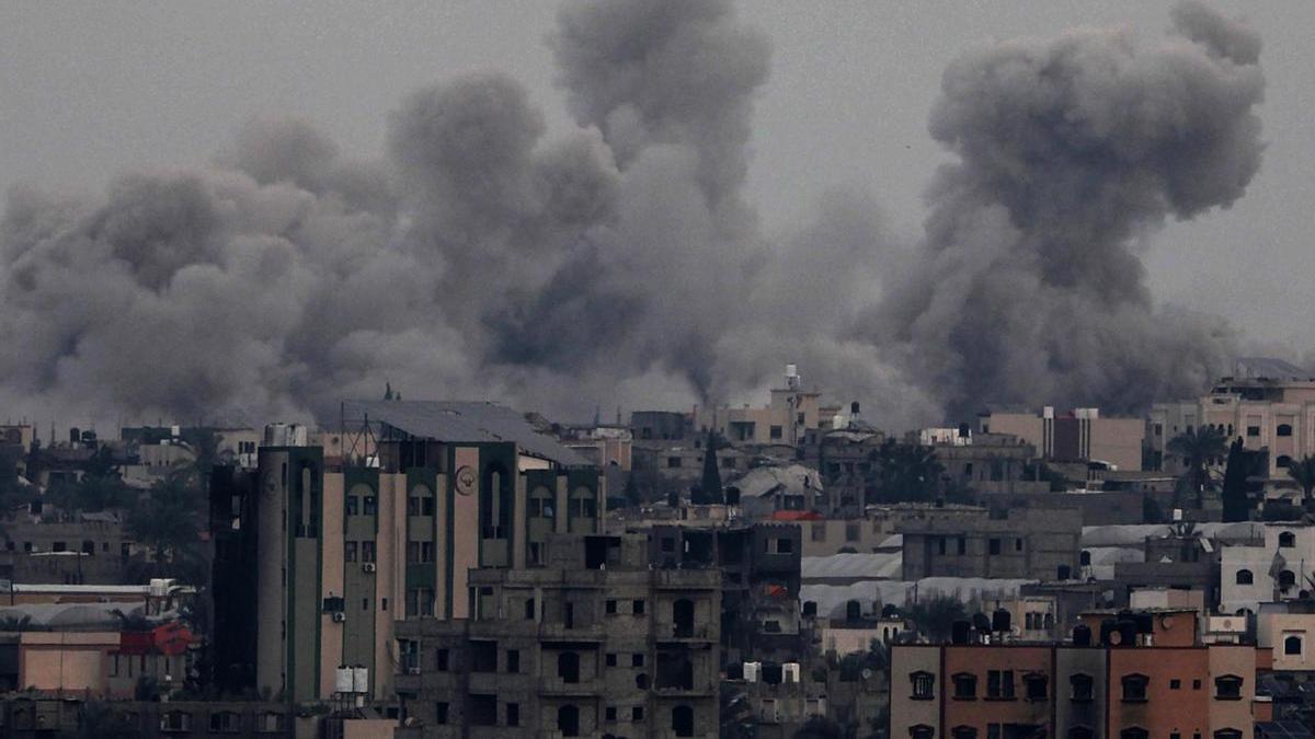 La ciudad de Jan Yunis, tras un ataque israelí.