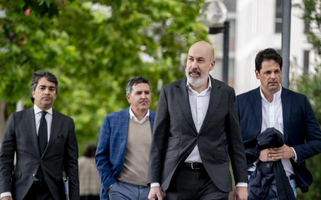 El juez que abrió diligencias de investigación a raíz de la denuncia que presentó Manos Limpias contra Begoña Gómez ha tomado declaración a responsables de dos medios de comunicación. / EP El juez que abrió diligencias de investigación a raíz de la denuncia que presentó Manos Limpias contra Begoña Gómez ha tomado declaración a responsables de dos medios de comunicación.