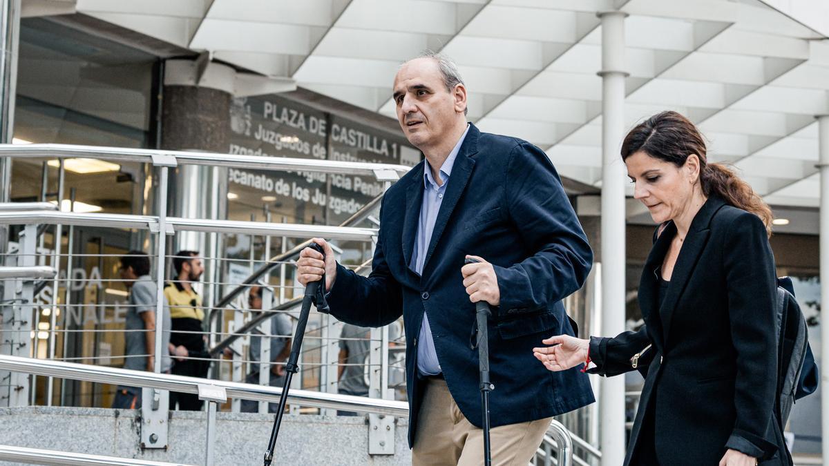 El empresario Juan Carlos Barrabés Cónsul a su salida de los Juzgados de Plaza de Castilla.