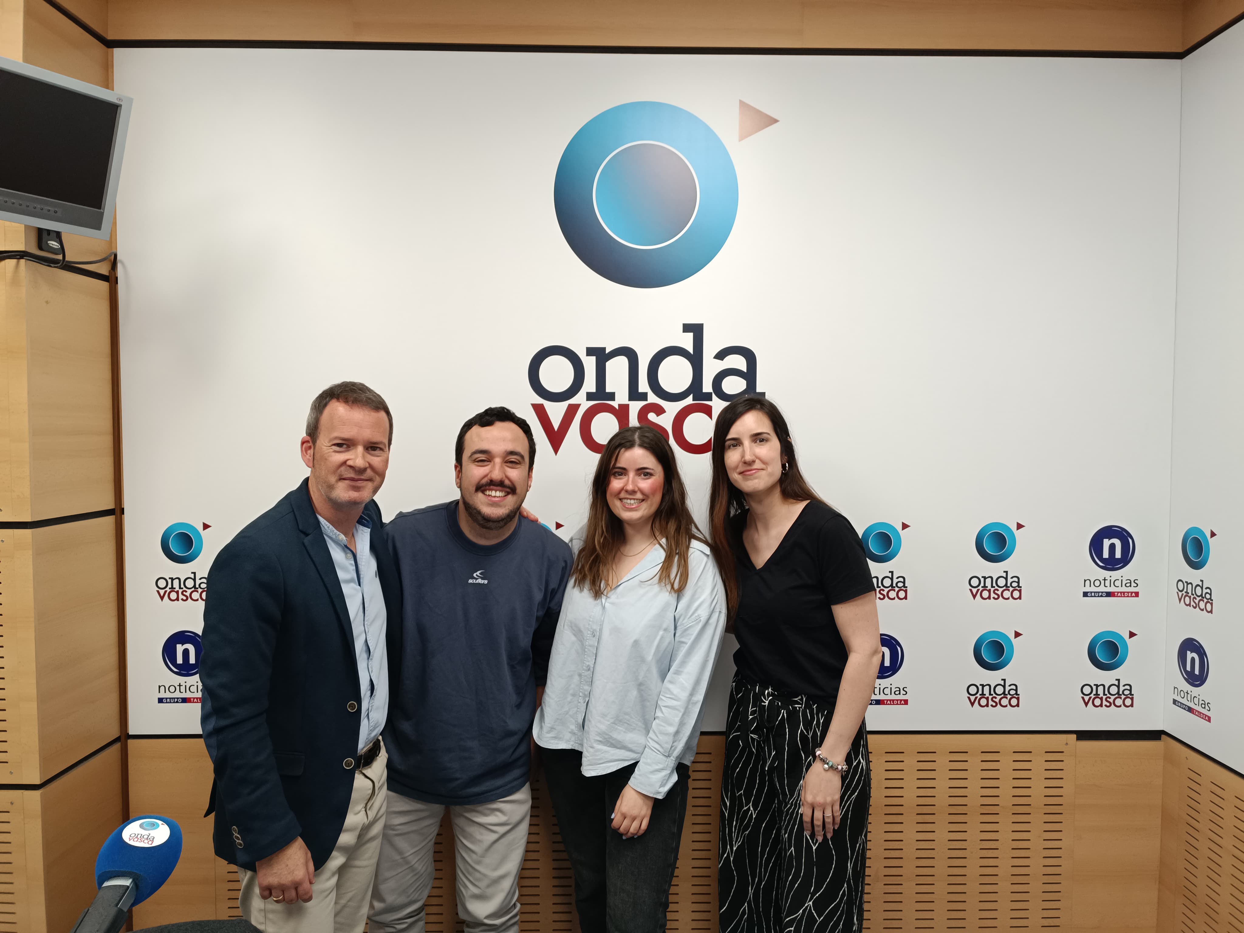 Nagore y Ander, Bikote Foodie, con Txema Gutiérrez e Iranzu Calvo