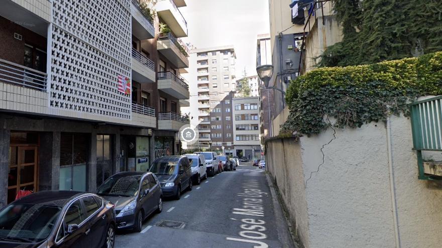 El accidente laboral mortal ha ocurrido en la calle José María Ugarteburu de Bilbao. Google Maps