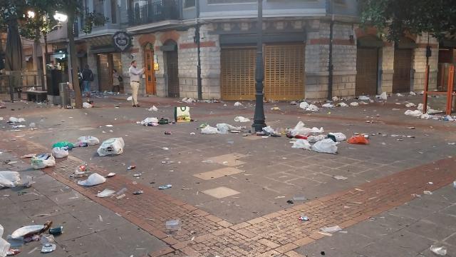 Imagen de Bilbao el día después de la celebración por la gabarra. ONDA VASCA