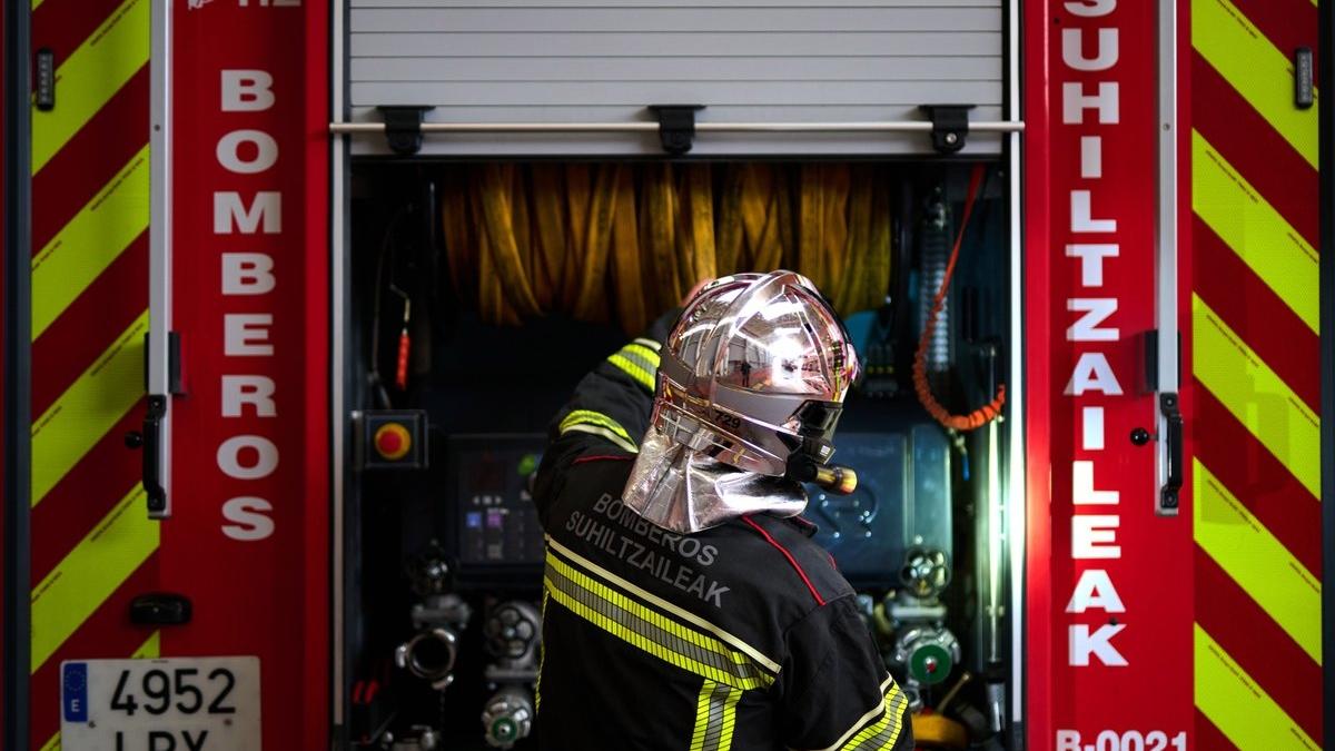 Bomberos de Navarra durante una intervención / GOBIERNO DE NAVARRA