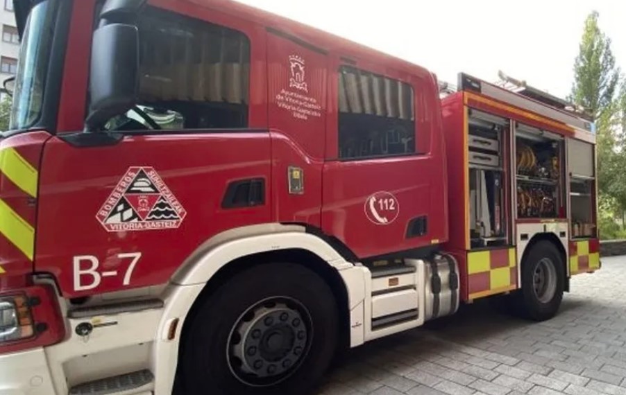 Un camión de bomberos de Vitoria-Gasteiz. EP