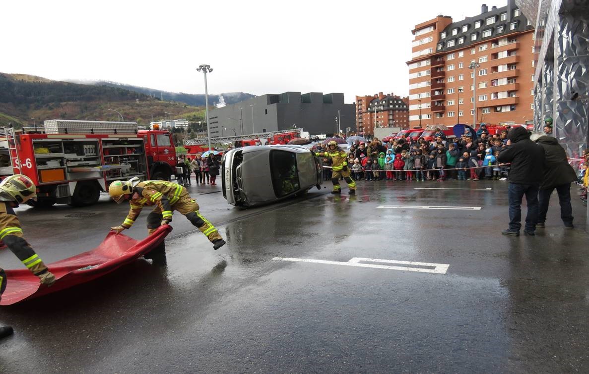 Los actos en honor al patrono continuarán el siguiente sábado, 8 de marzo, con el carrusel de vehículos por las calles de la ciudad | Bilboko Udala