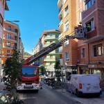 Bomberos de Bizkaia trabajan en Santurtzi con 39 viviendas confinadas. BOMBEROS BIZKAIA X
