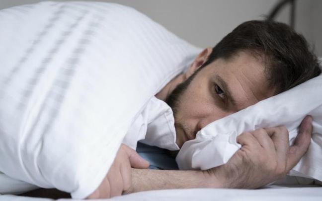 Uno de cada dos ciudadanos mayores de 18 años tiene problemas para poder dormir Uno de cada dos ciudadanos mayores de 18 años tiene problemas para poder dormir