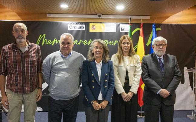 El acto ha tenido lugar en el Izarra Centre.
