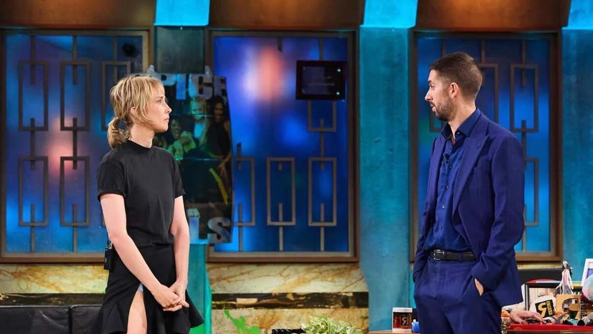 Ingrid García Jonsson y David Broncano en 'La Revuelta'