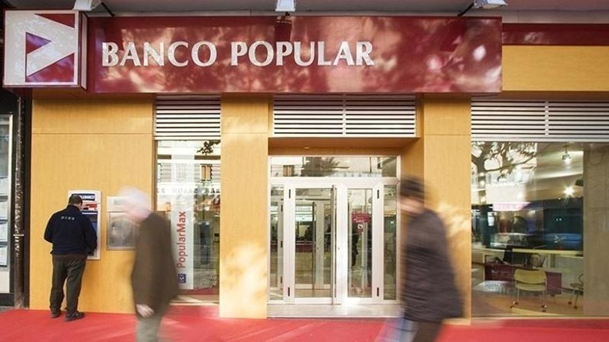 Una imagen de archivo de una sucursal del Banco Popular.