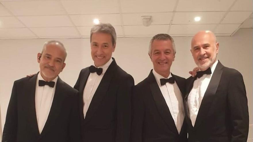 Integrantes de Golden Apple