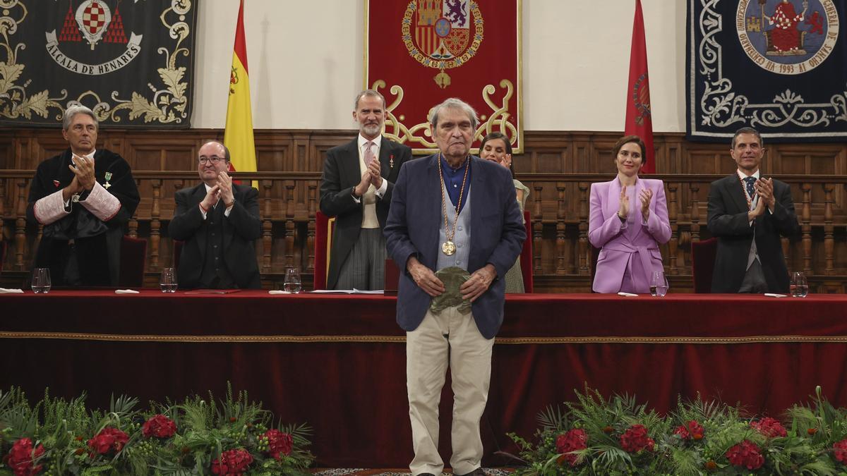 Rafael Cadenas, durante la entrega del Premio Cervantes.