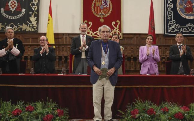 Rafael Cadenas, durante la entrega del Premio Cervantes. Rafael Cadenas, durante la entrega del Premio Cervantes.