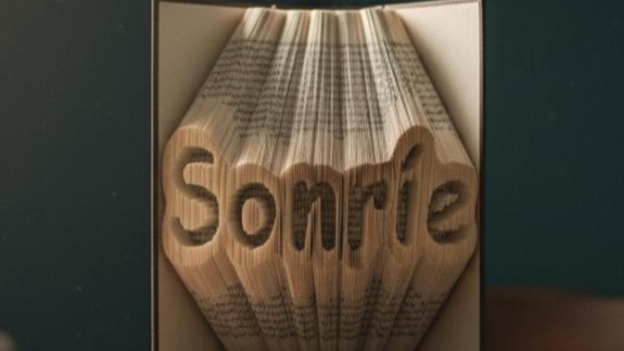 Así puedes transformar libros en arte.