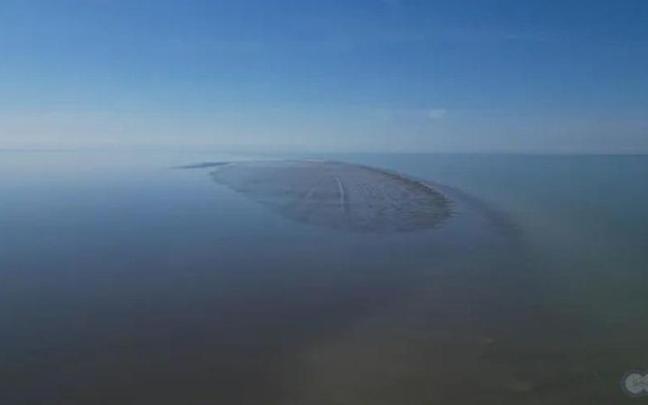 La nueva isla descubierta en el Mar Caspio.