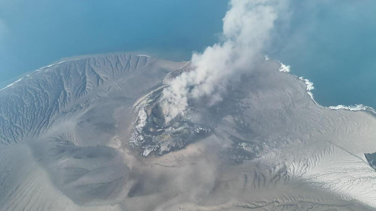 Erupción de Anak Krakatau.