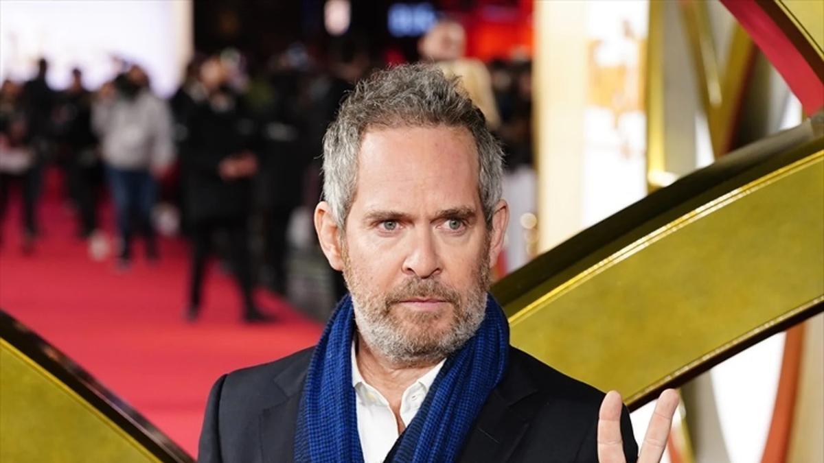 El actor Tom Hollander.