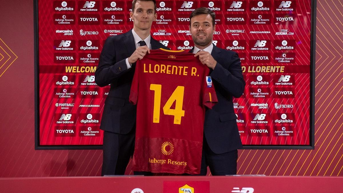 Diego Llorente, durante su presentación como jugador de la AS Roma.