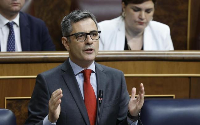 Félix Bolaños en la última sesión de control al Gobierno en el Congreso. / EFE Félix Bolaños en la última sesión de control al Gobierno en el Congreso.