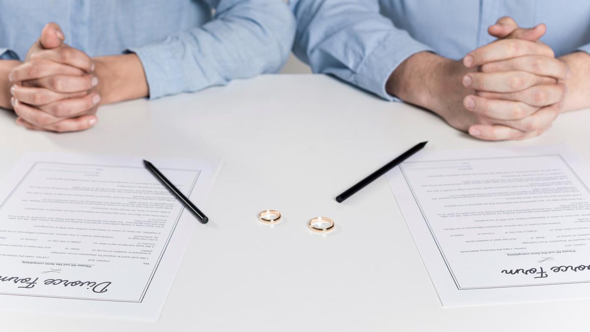 El total de demandas de disolución matrimonial en el tercer trimestre en Euskadi fue de 716, un 3 % menos que hace un año.