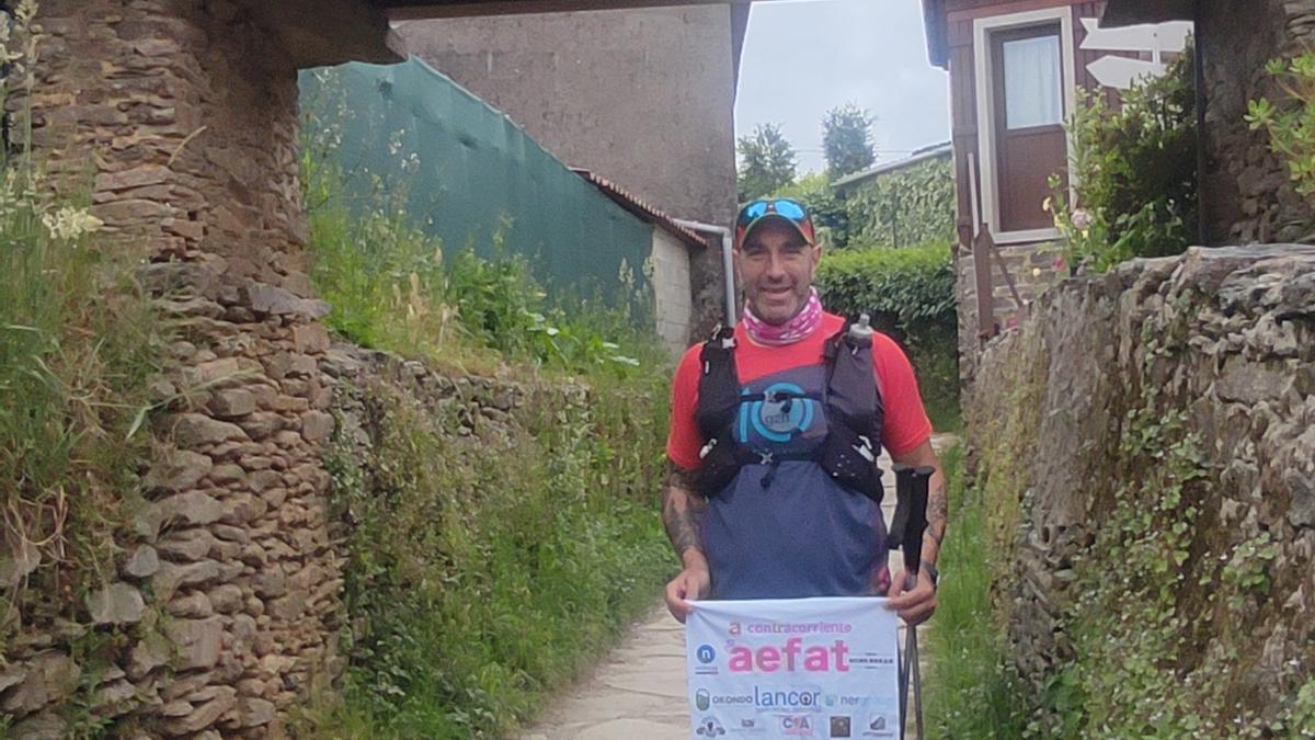 Reto solidario: Gonzalo Pérez afronta 45 kilómetros entre Arzúa y Miraz