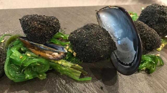 Croquetas de mejillón, de Egoitz Zamora.