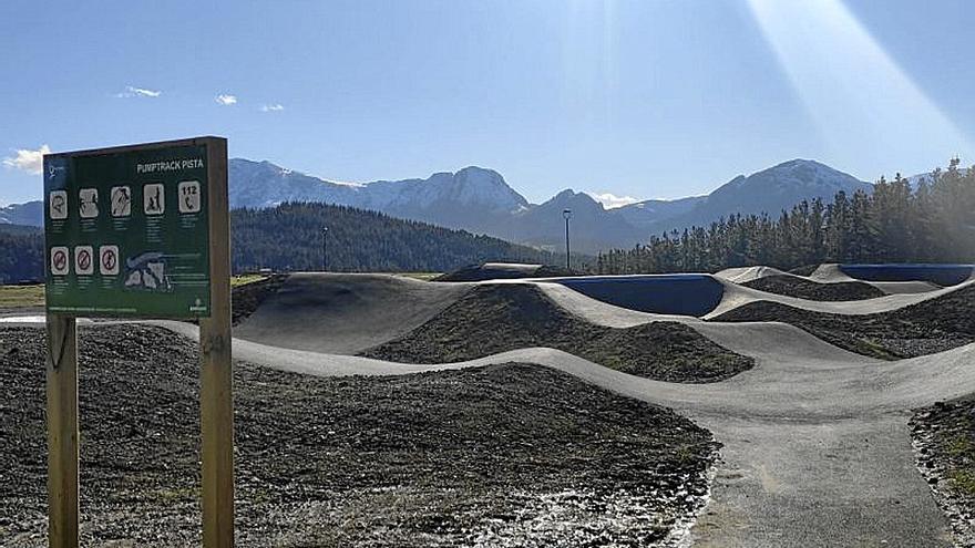 Berriz estrena su primer pumptrack.
