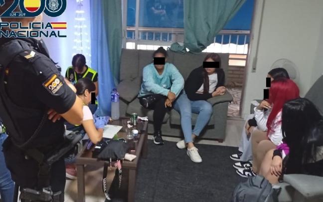 Imagen de archivo de una operación policial contra la prostitución.