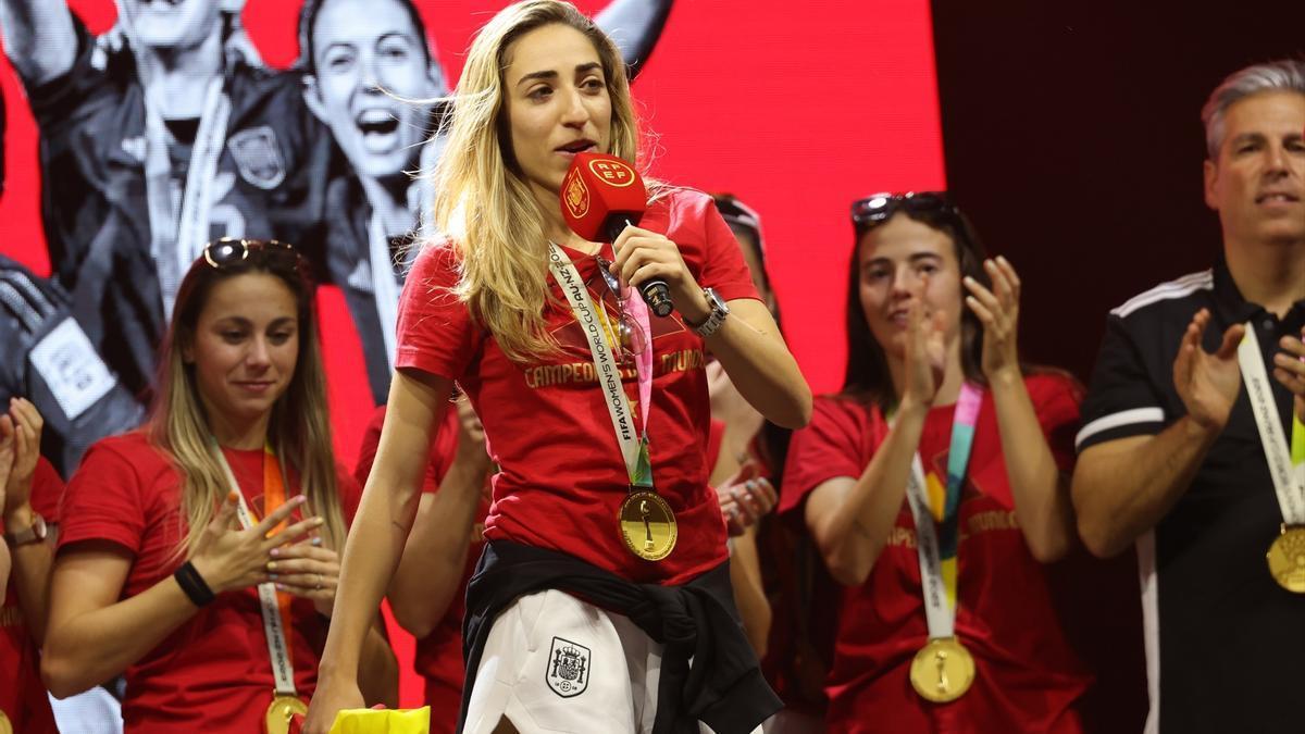 La futbolista Olga Carmona durante la celebración de la victoria del Mundial de fútbol