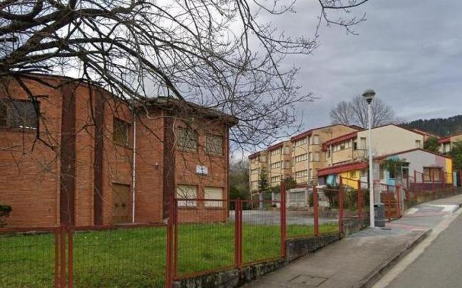 Instalaciones del edificio Gregorio Marañón del IES Laudio en el camino Isasi del barrio Ugarte
