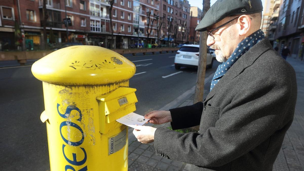 Correos emitió durante el pasado año un total de 37 sellos personalizados en Álava