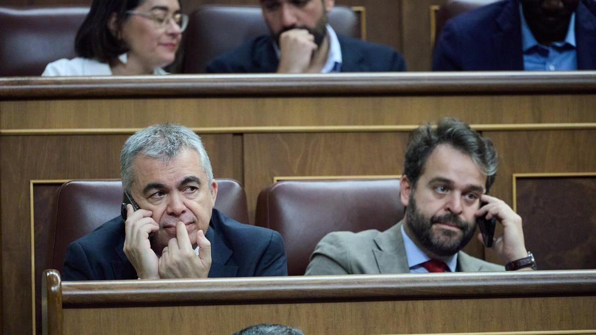 La polémica por la implicación del secretario de Organización del PSOE en el caso Koldo marca el pleno del Congreso.