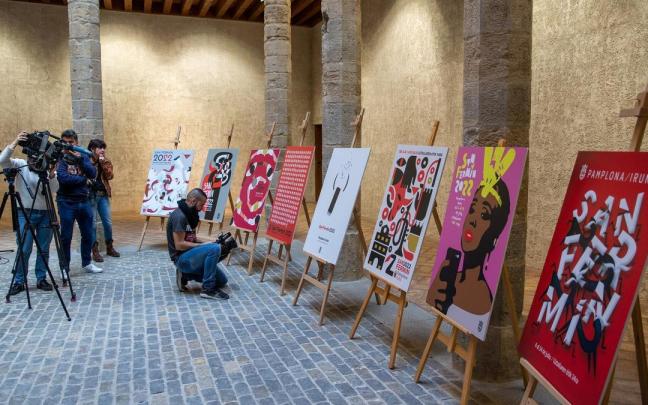 Obras finalistas del concurso de carteles de San Fermín 2022.